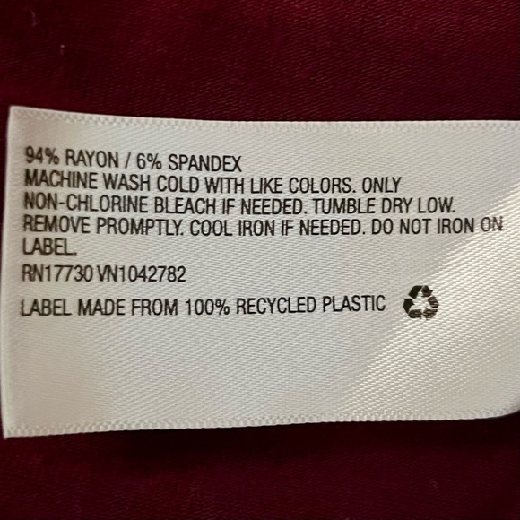 Isabel Maternity by Ingrid & Isabel Burgundy Print Dress – Size Small - Picture 2 of 4